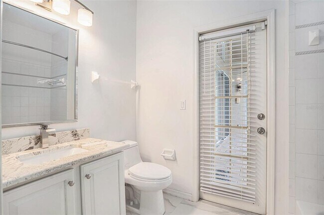 Building Photo - 15008 Arbor Hollow Dr