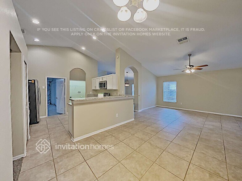 Building Photo - 18846 Maisons Dr