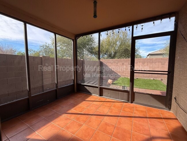 Building Photo - 28418 N 25th Ave