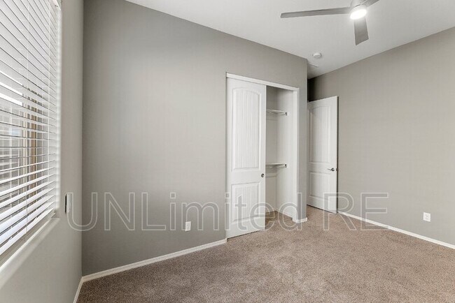 Building Photo - 6041 Livingston Loop