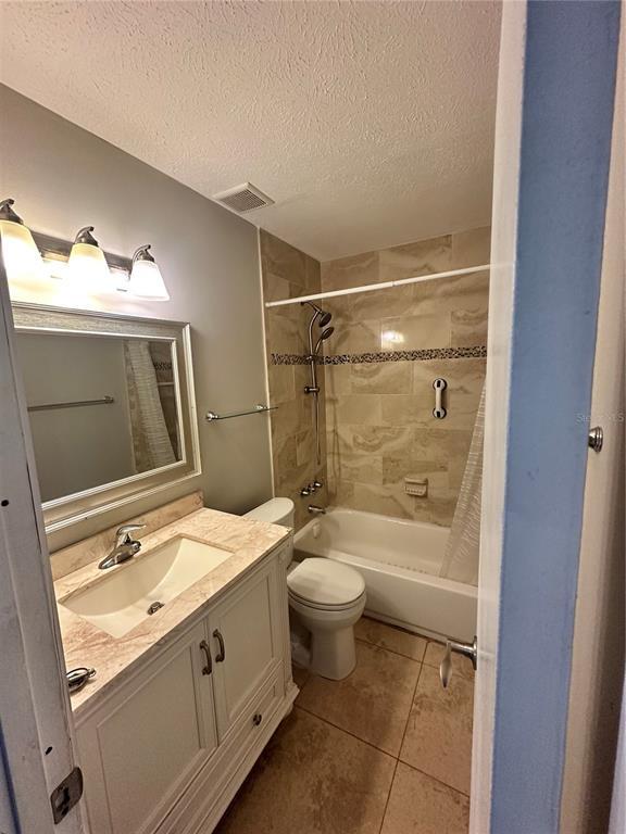 Building Photo - 13727 Juniper Blossom Dr