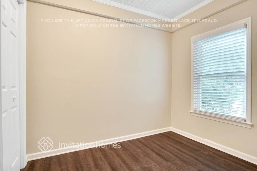 Building Photo - 2674 Joyce Ave