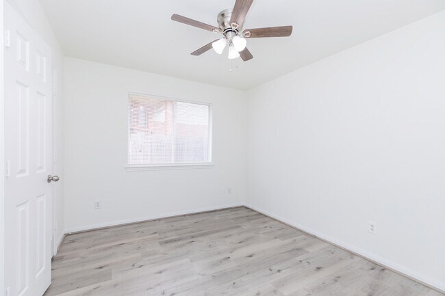Building Photo - 16307 Goanna Ct