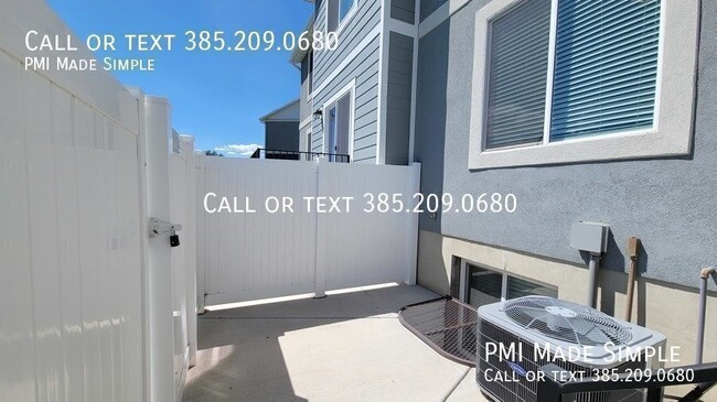 Building Photo - 328 Grassland Dr