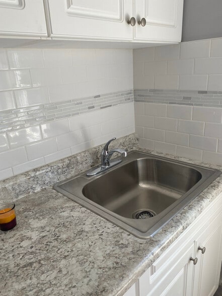 Building Photo - 98 Huntington Terrace