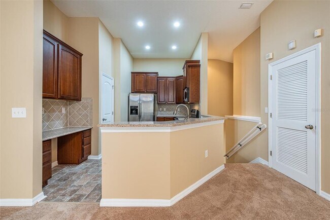 Building Photo - 6750 Eagle Feather Dr