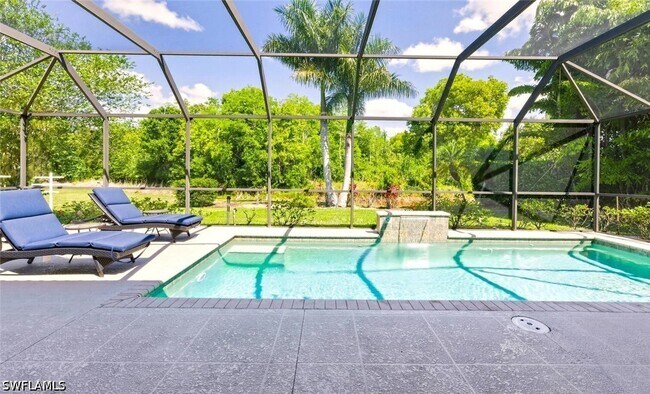 Building Photo - 18127 Royal Hammock Blvd