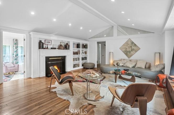 Building Photo - 3442 Laurel Canyon Blvd