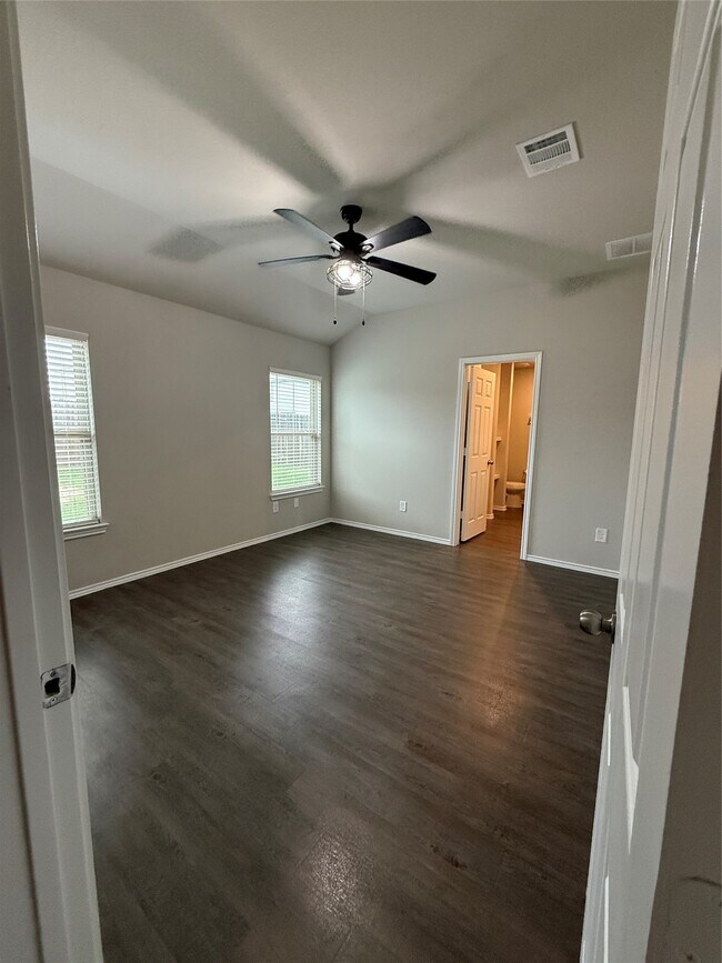 Building Photo - 26115 Lanivet Crk Ln