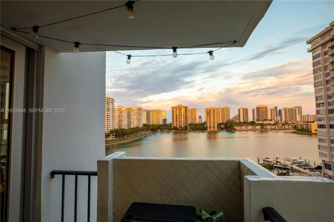 Building Photo - 2750 NE 183rd St