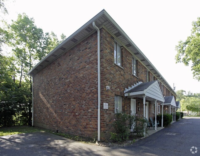 Building Photo - 500 Patterson St