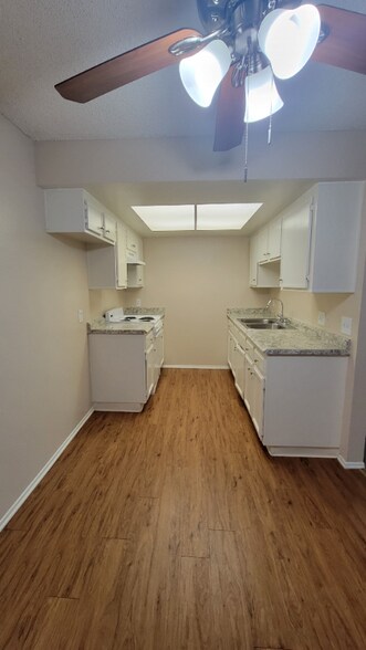 Primary Photo - 2050 S Euclid Ave