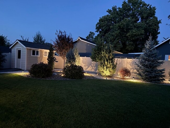 Building Photo - Gorgeous Hayden Home For Rent!