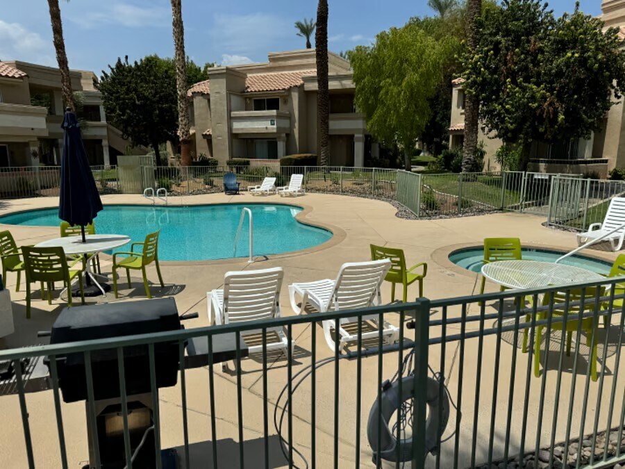 Building Photo - 74800 Sheryl Ave