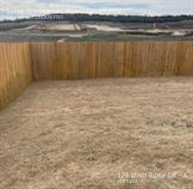 Building Photo - 129 Wind Ridge Dr