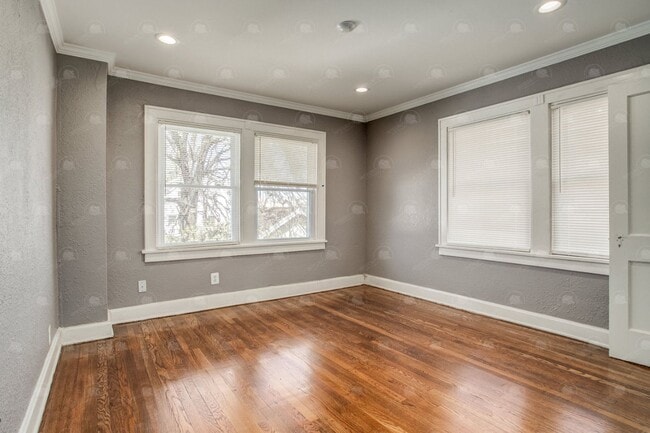 Building Photo - 4404 Benton Blvd