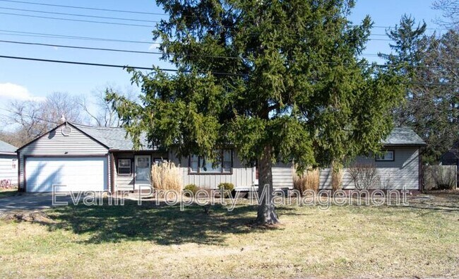 Building Photo - 3 First St