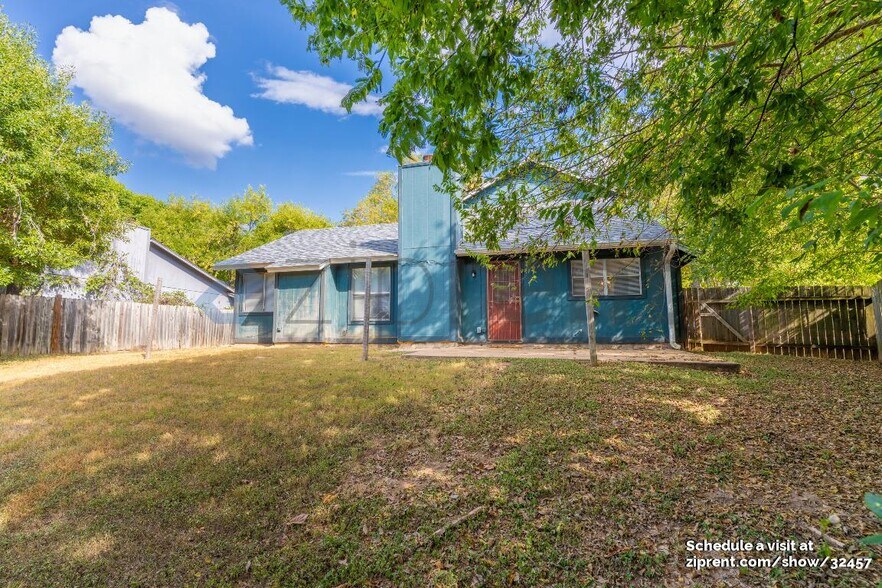 Building Photo - 4708 Carsonhill Dr