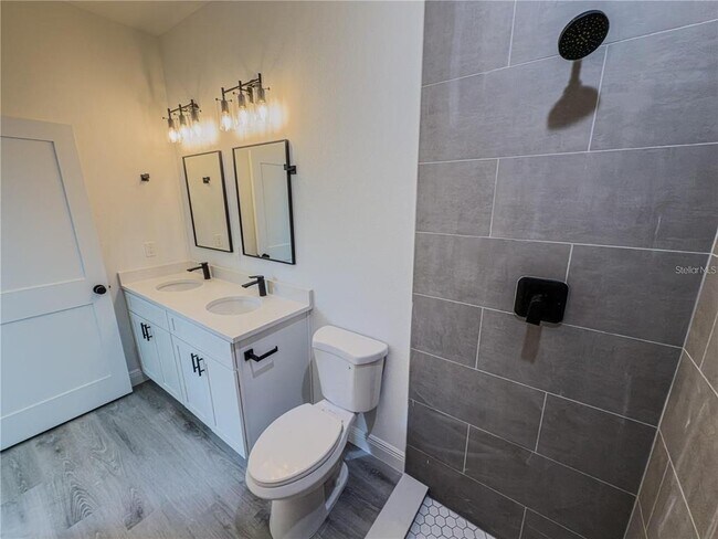 Building Photo - 14245 SW 28th Ct