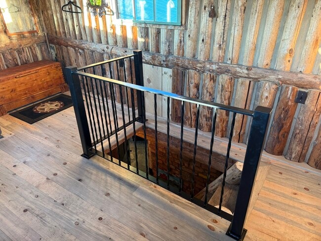 Building Photo - 43393 Co Rd M