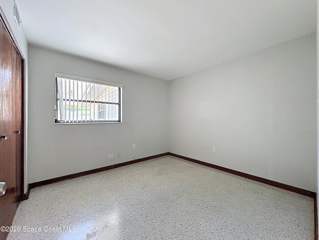 Building Photo - 260 Sabal Ave