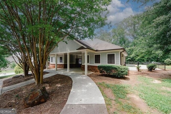 Building Photo - 10162 Benton Woods Dr