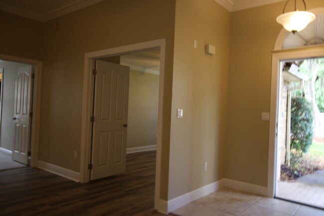 Building Photo - 6 Kimbrough Rd