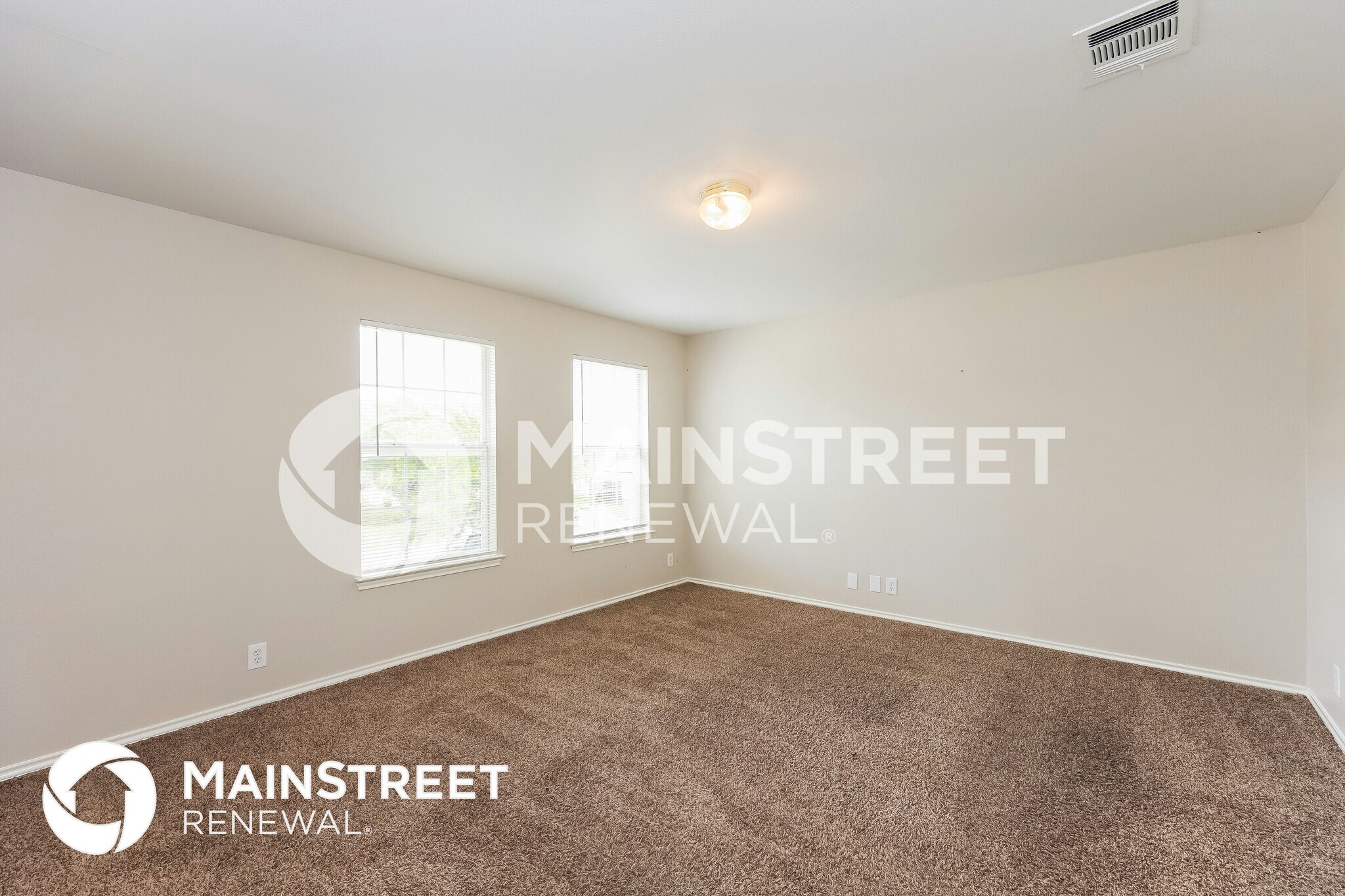 Building Photo - 823 Creek Gate