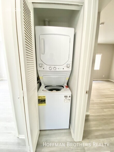 Building Photo - 3619 Cardiff Ave