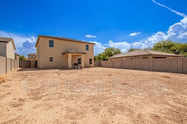 Building Photo - 45174 W Sandhill Rd