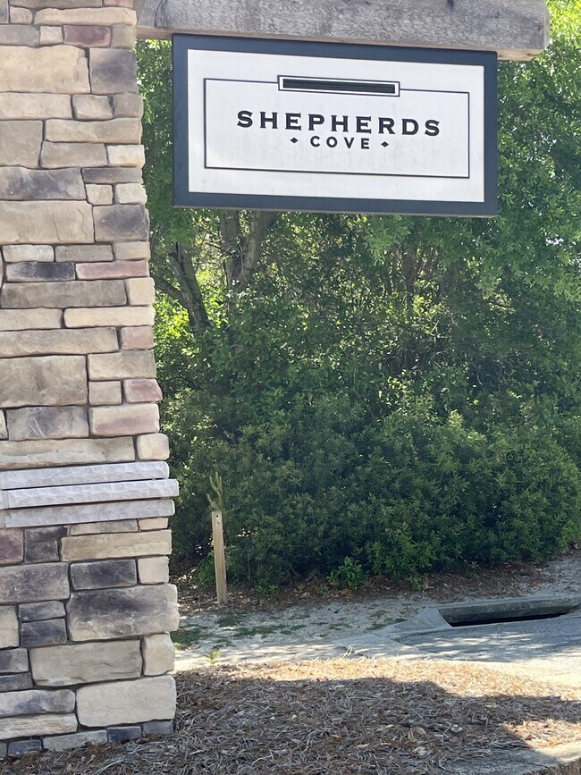 Building Photo - 230 1st St