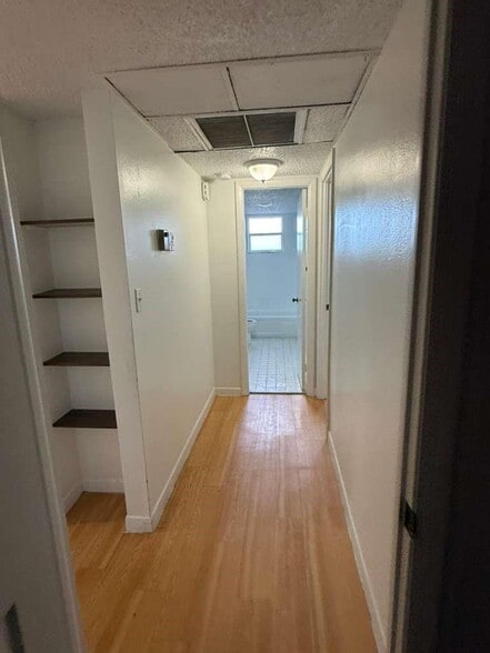 Building Photo - 408 NW 68th Ave