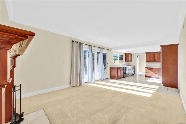 Building Photo - 9862 Dragon Cir