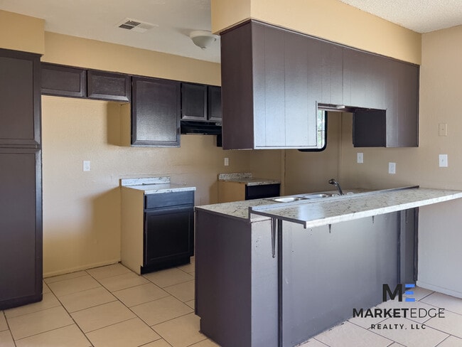 Building Photo - 3 Bed/ 2 Bath Home at McDowell/51st! Move-...