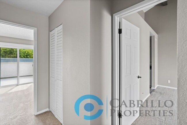 Building Photo - 4024 Crystal Dawn Ln