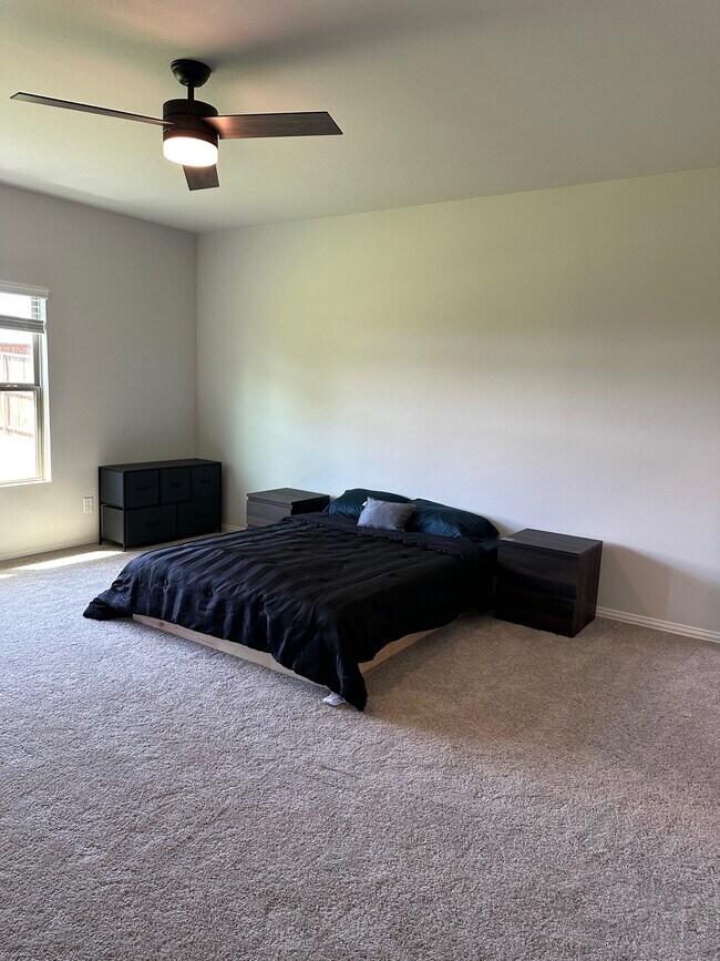 Building Photo - 2014 Sycamore Rdg Trl