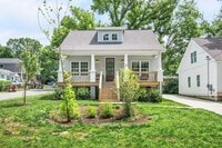 Building Photo - East Nashville 3 Bedroom 2.5 Bath!