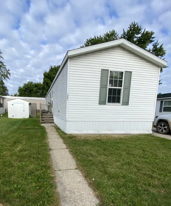 Building Photo - 1881 Stafford Ct