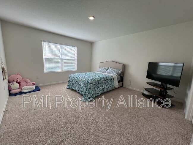 Building Photo - 617 Autumn Breeze St