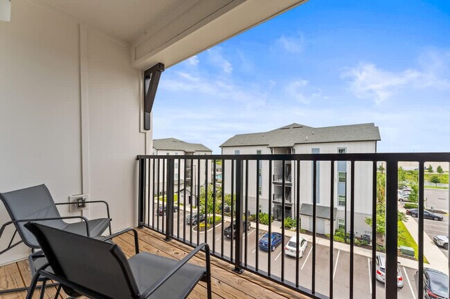 Building Photo - 14532 Star Water Rd