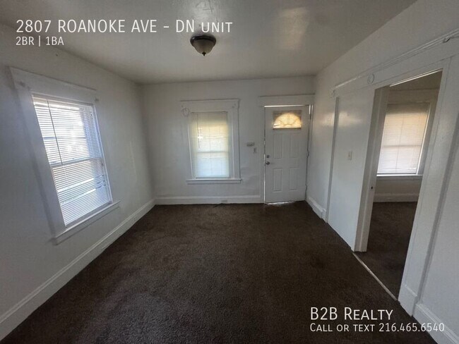 Building Photo - 2807 Roanoke Ave