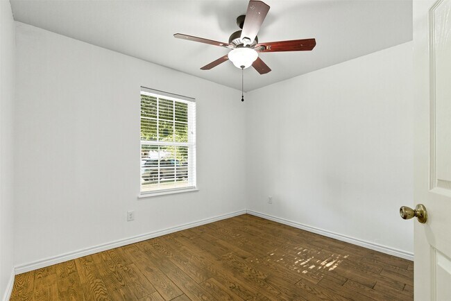 Building Photo - 11215 Hall Terrace Ct