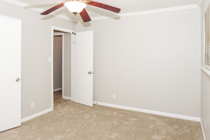 Building Photo - 3107 Forsythe Dr NW