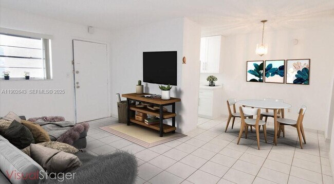 Building Photo - 2496 SW 17th Ave