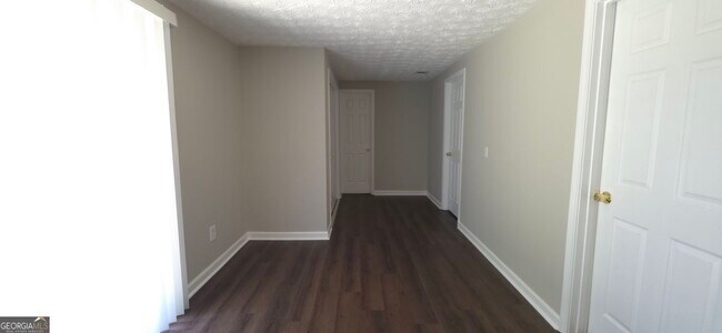 Building Photo - 3813 N Bogan Rd