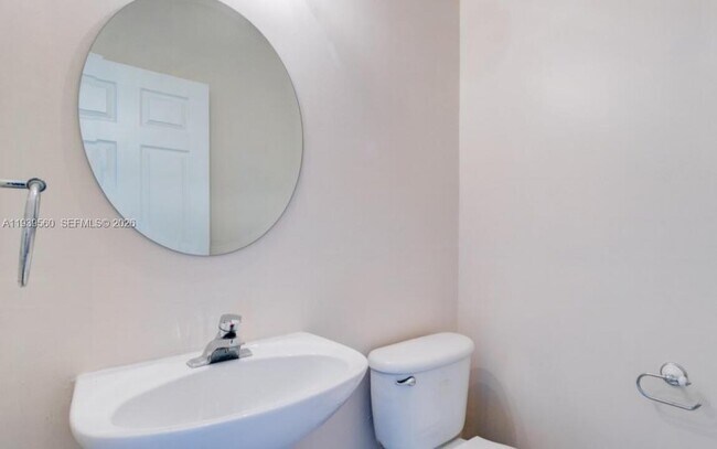 Building Photo - 3779 Pebblebrook Ct