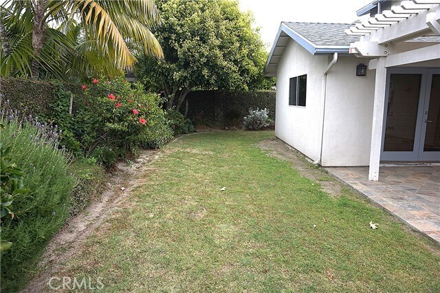 Building Photo - 9281 Woodcrest Dr