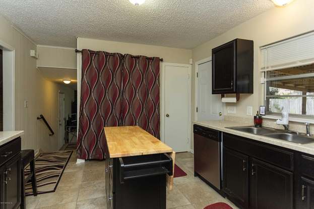 Building Photo - 2867 Holly Bay Rd