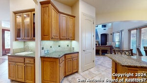 Building Photo - 2011 My Anns Hill