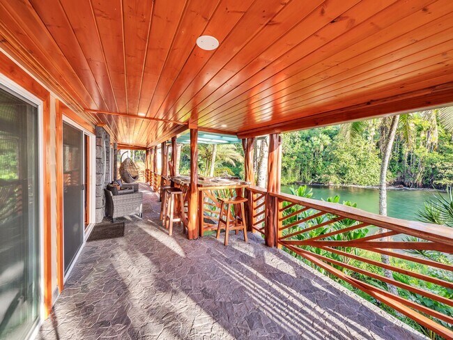 Building Photo - Oceanfront Estate: The Honolii Hale